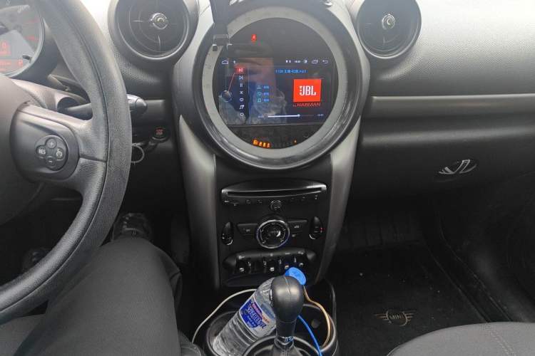Used MINI Countryman 2016 1.6T COOPER ALL4 Fun Equipment Enthusiast Audio And AC Panel