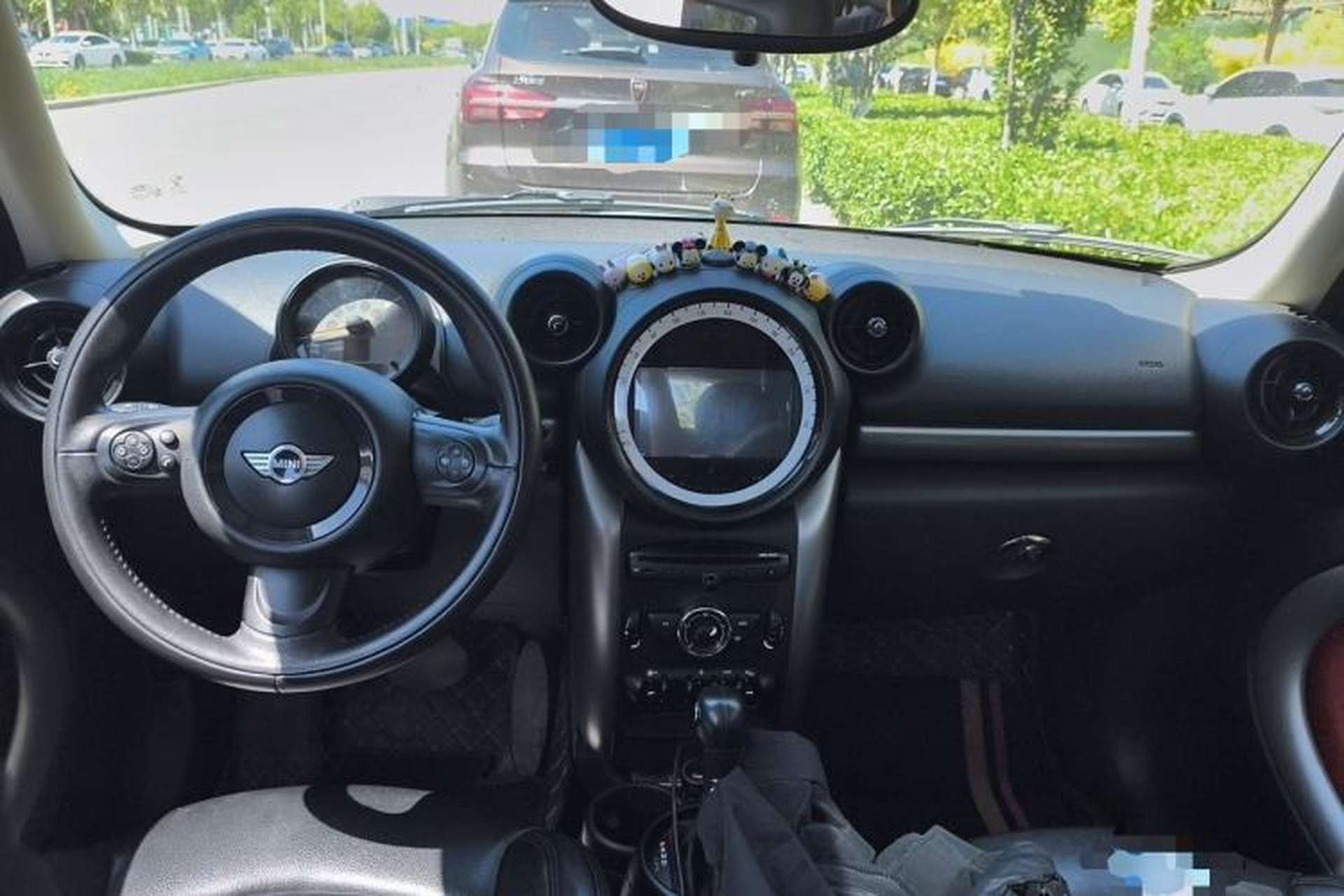 Used MINI Countryman 2016 1.6T COOPER ALL4 Fun Equipment Enthusiast Center Console