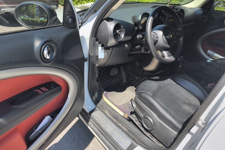 Used MINI Countryman 2016 1.6T COOPER ALL4 Fun Equipment Enthusiast Driver Seat