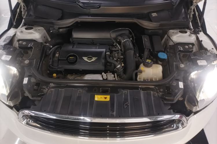 Used MINI Countryman 2016 1.6T COOPER ALL4 Fun Equipment Enthusiast Engine Bay