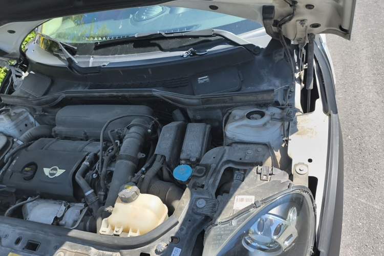 Used MINI Countryman 2016 1.6T COOPER ALL4 Fun Equipment Enthusiast Engine Bay Left
