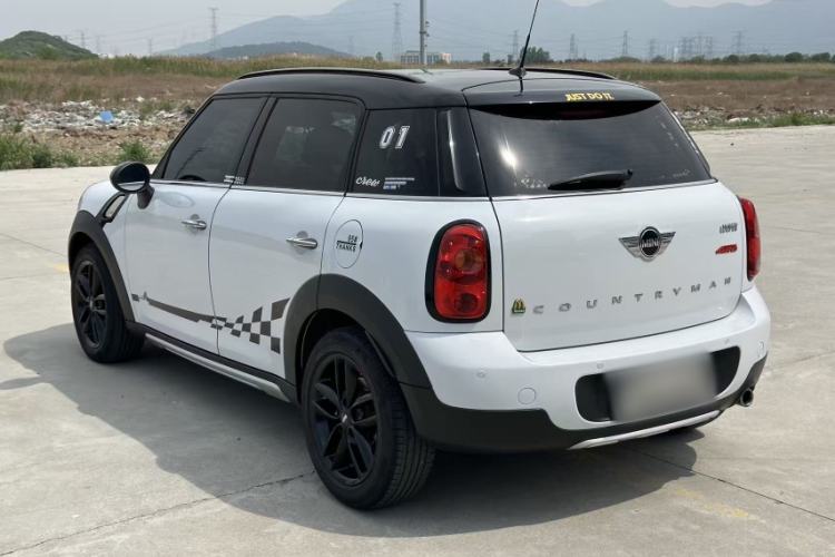 Used MINI Countryman 2016 1.6T COOPER ALL4 Fun Equipment Enthusiast Exterior 11