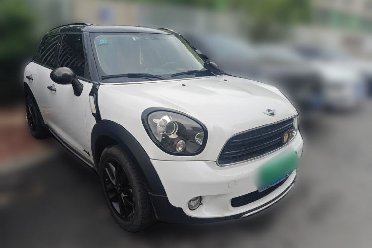 Used MINI Countryman 2016 1.6T COOPER ALL4 Fun Equipment Enthusiast Front Right 45 Deg