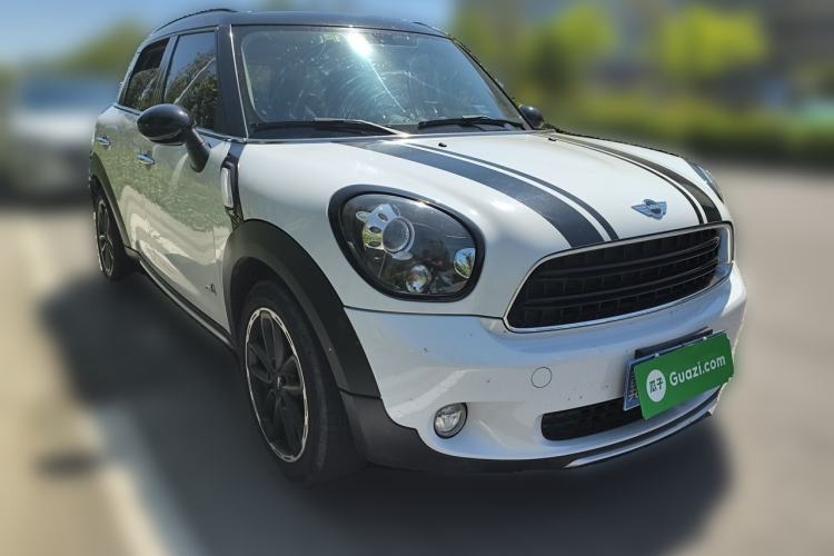 Used MINI Countryman 2016 1.6T COOPER ALL4 Fun Equipment Enthusiast Front Right 45 Deg