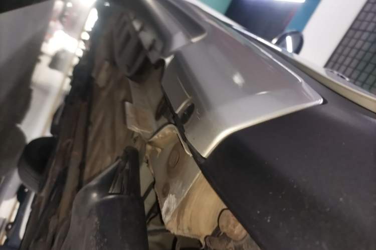 Used MINI Countryman 2016 1.6T COOPER ALL4 Fun Equipment Enthusiast Left Side Sill