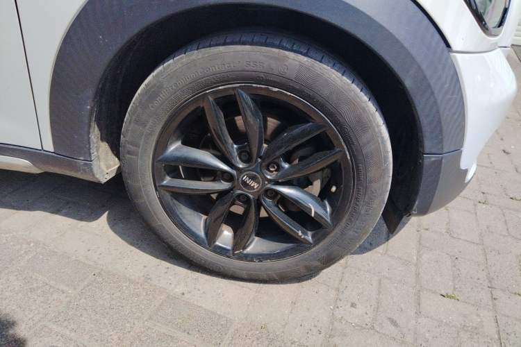 Used MINI Countryman 2016 1.6T COOPER ALL4 Fun Equipment Enthusiast Right Front Wheel Hub