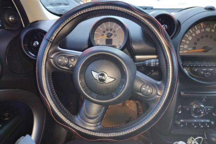 Used MINI Countryman 2016 1.6T COOPER ALL4 Fun Equipment Enthusiast Steering Wheel