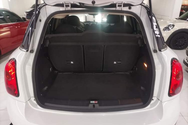 Used MINI Countryman 2016 1.6T COOPER ALL4 Fun Equipment Enthusiast Trunk
