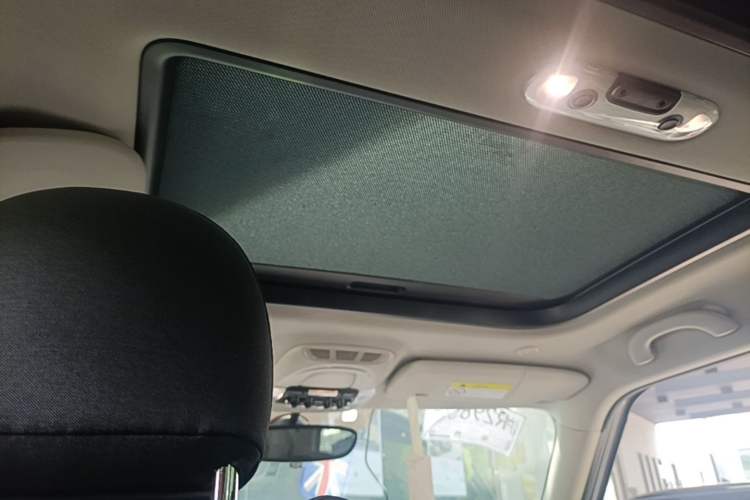 Used MINI Countryman 2017 1.5T COOPER ALL4 Explorer Headliner