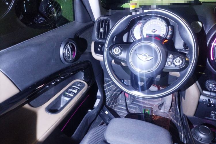 Used MINI Countryman 2017 1.5T COOPER ALL4 Steering Wheel