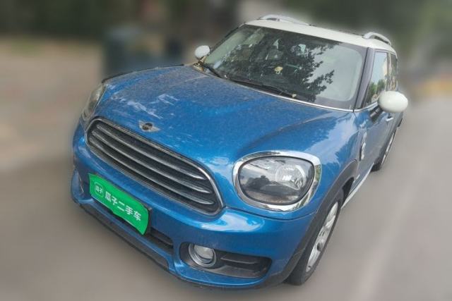 Ojetý MINI Countryman 2017 1.5T COOPER ALL4