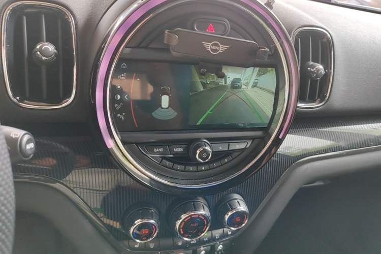 Used MINI Countryman 2017 2.0T COOPER S ALL4 Explorer Audio And AC Panel