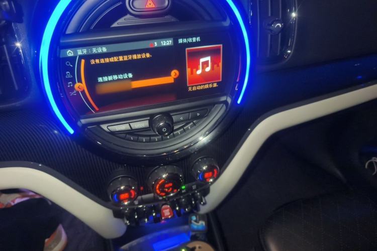 Used MINI Countryman 2017 2.0T COOPER S ALL4 Audio And AC Panel