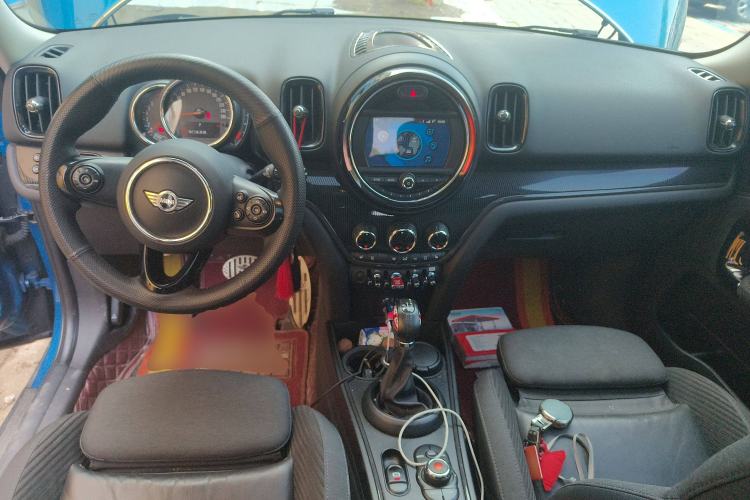 Used MINI Countryman 2017 1.5T COOPER ALL4 Traveler Center Console