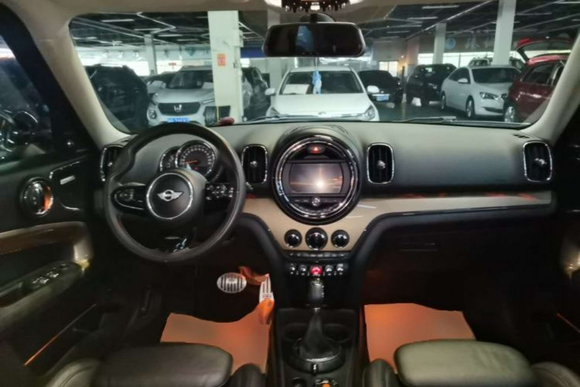 Used MINI Countryman 2017 2.0T COOPER S ALL4 Traveler Center Console