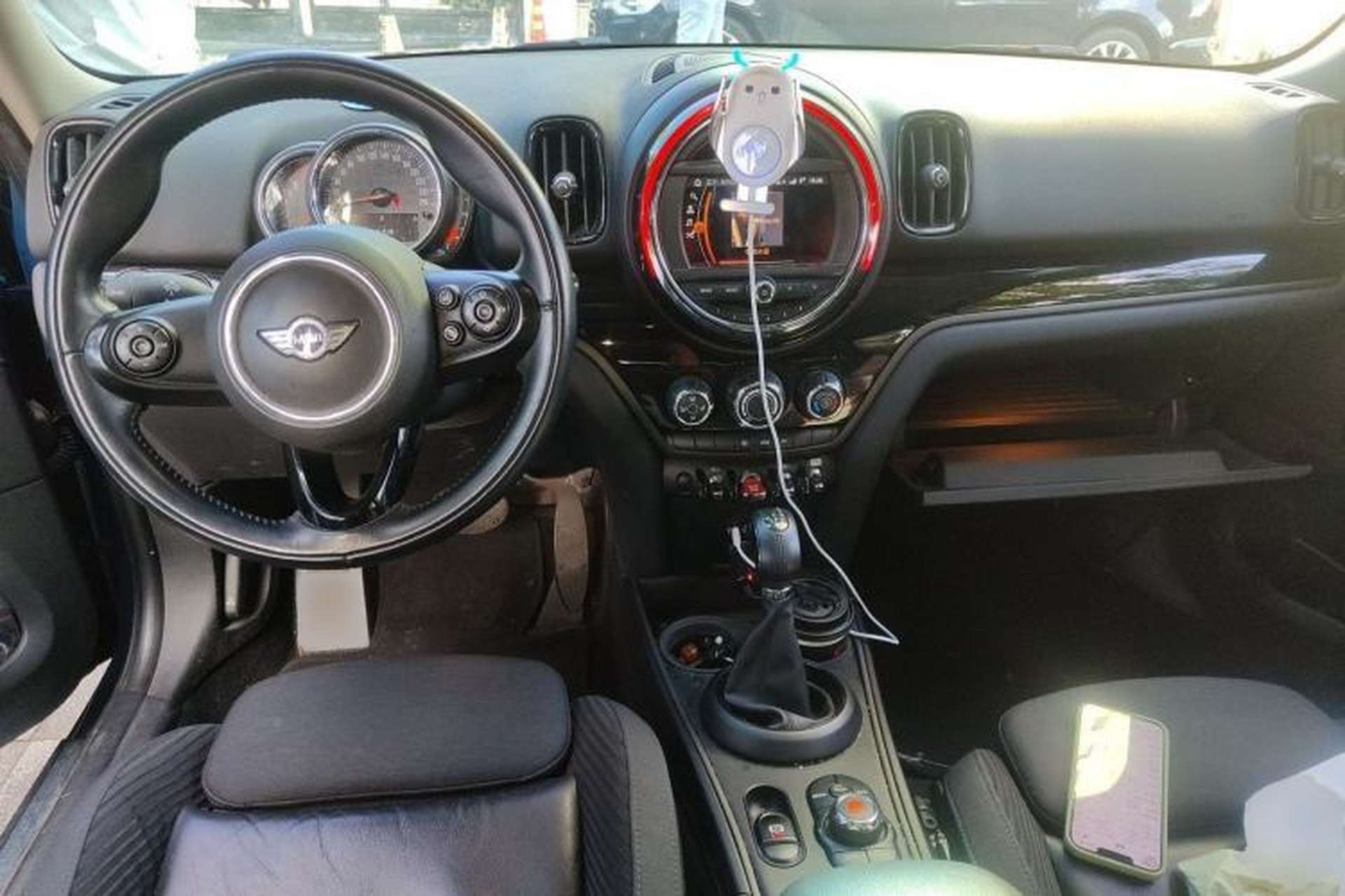 Used MINI Countryman 2017 1.5T COOPER ALL4 Center Console