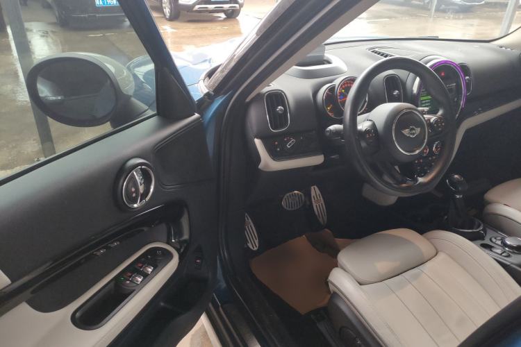 Used MINI Countryman 2017 2.0T COOPER S ALL4 Driver Seat