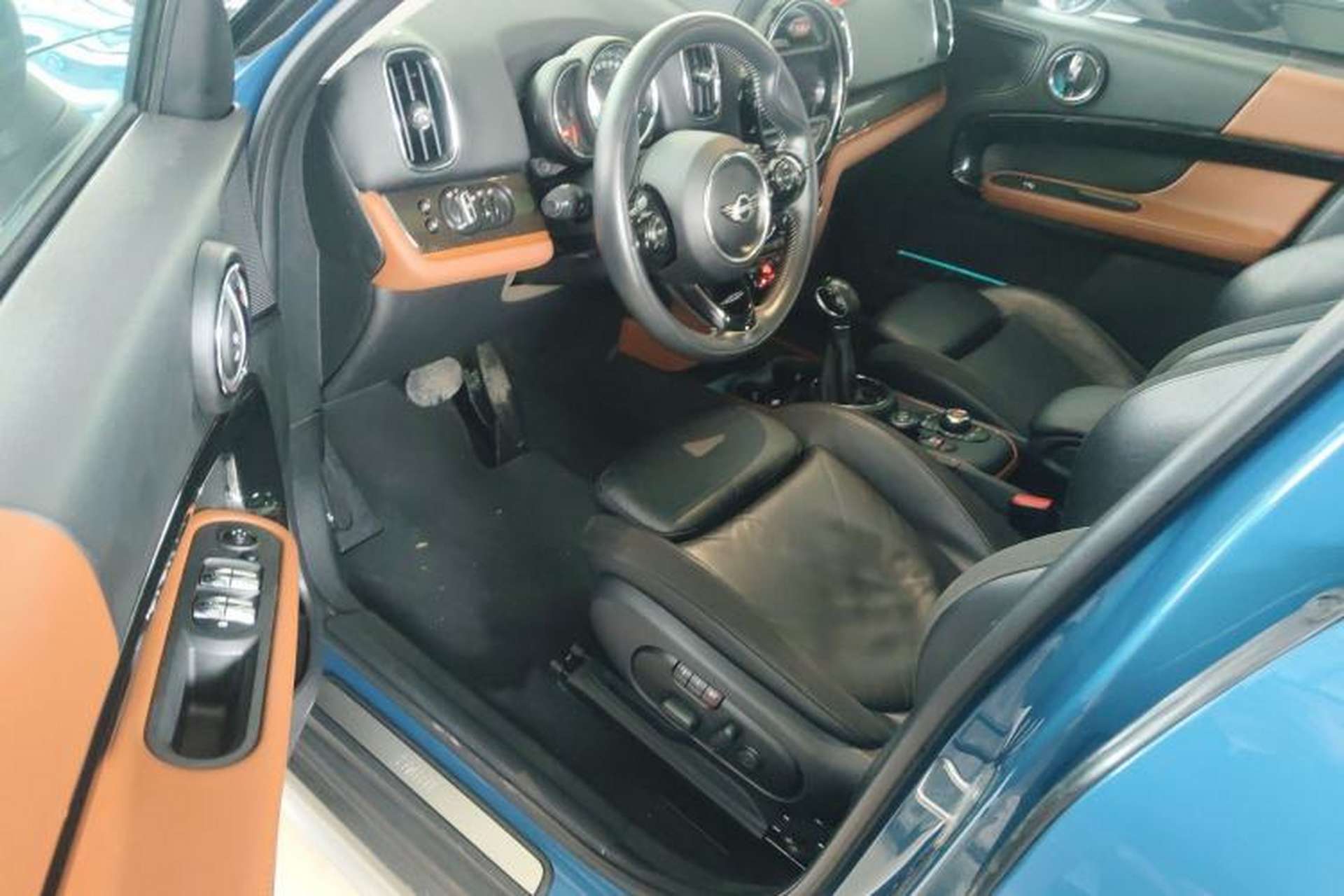 Used MINI Countryman 2017 1.5T COOPER ALL4 Driver Seat