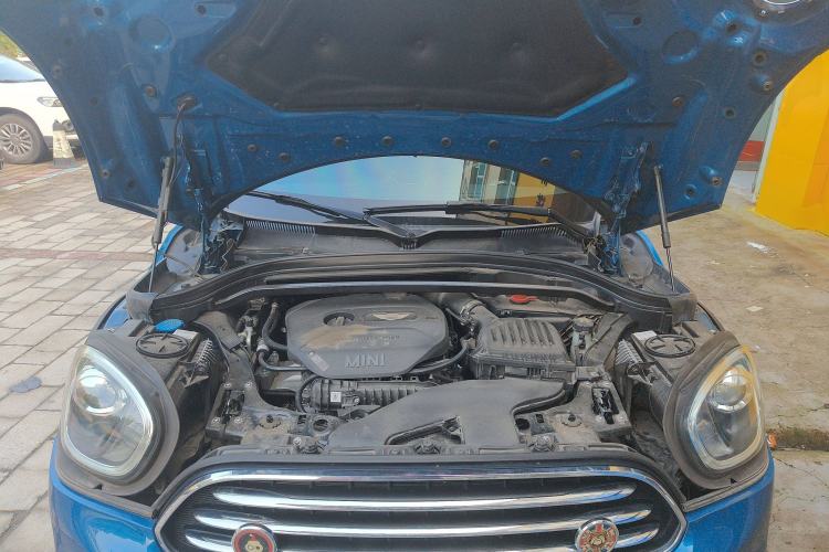 Used MINI Countryman 2017 1.5T COOPER ALL4 Traveler Engine Bay