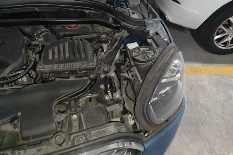 Used MINI Countryman 2017 1.5T COOPER ALL4 Engine Bay Left