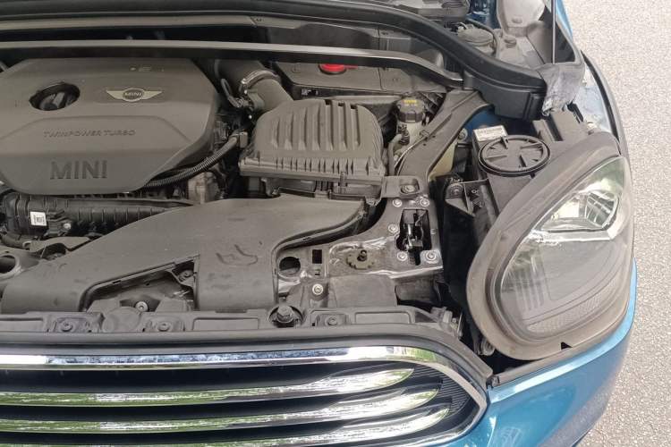 Used MINI Countryman 2017 1.5T COOPER ALL4 Engine Bay Left