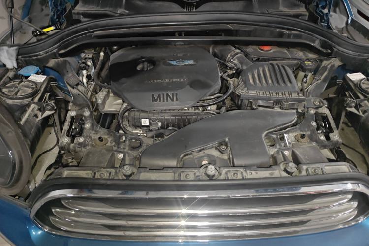 Used MINI Countryman 2017 1.5T COOPER ALL4 Engine Bay