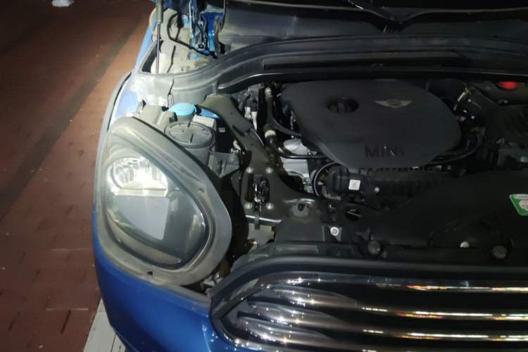 Used MINI Countryman 2017 1.5T COOPER ALL4 Engine Bay Right