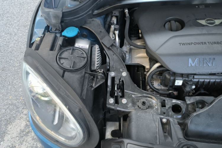 Used MINI Countryman 2017 1.5T COOPER ALL4 Engine Bay Right