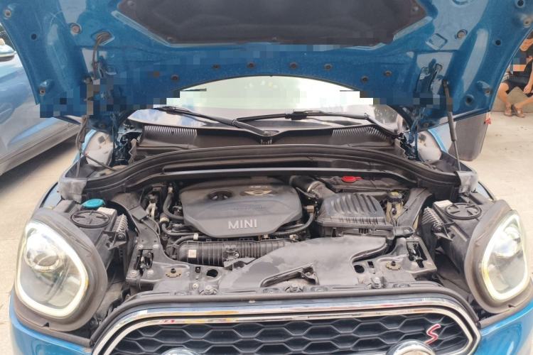 Used MINI Countryman 2017 2.0T COOPER S ALL4 Traveler Engine Bay