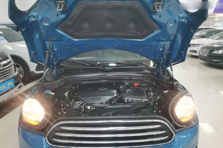 Used MINI Countryman 2017 1.5T COOPER ALL4 Engine Bay