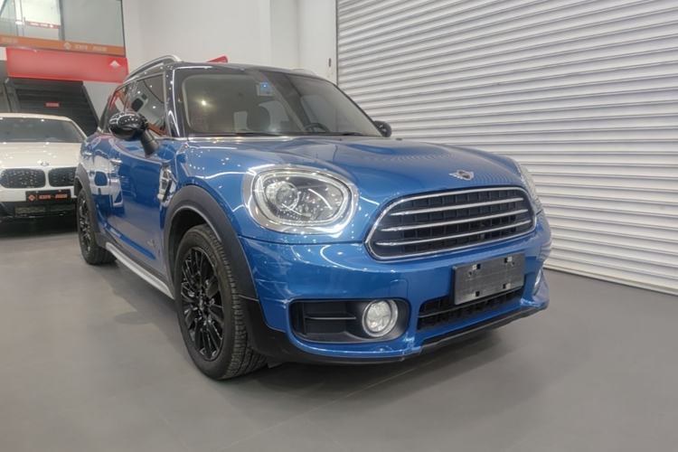 Used MINI Countryman 2017 1.5T COOPER ALL4 Traveler Exterior 1