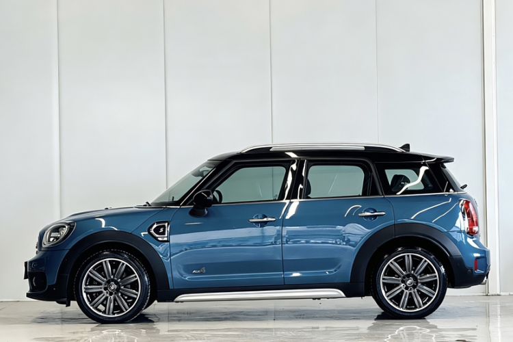 Used MINI Countryman 2017 2.0T COOPER S ALL4 Traveler Exterior 1