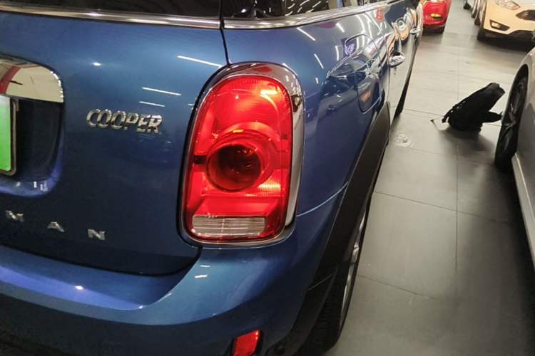 Used MINI Countryman 2017 1.5T COOPER ALL4 Exterior 3