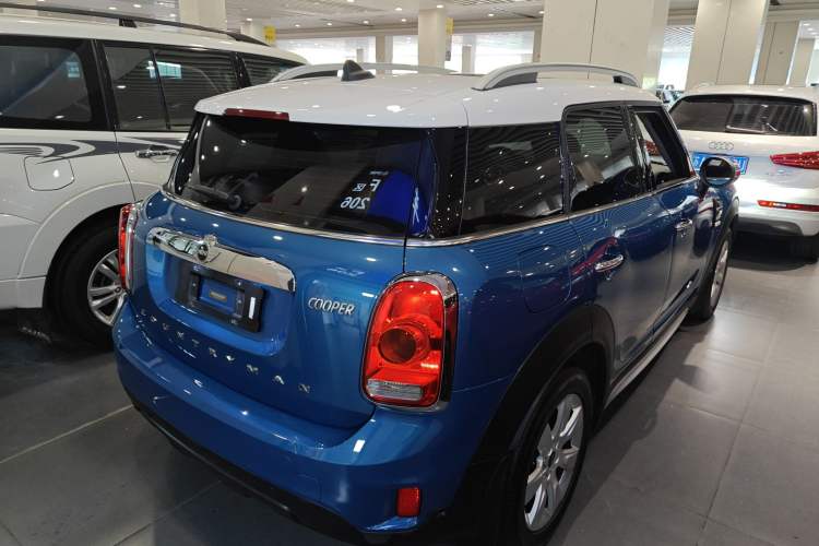 Used MINI Countryman 2017 1.5T COOPER ALL4 Exterior 5
