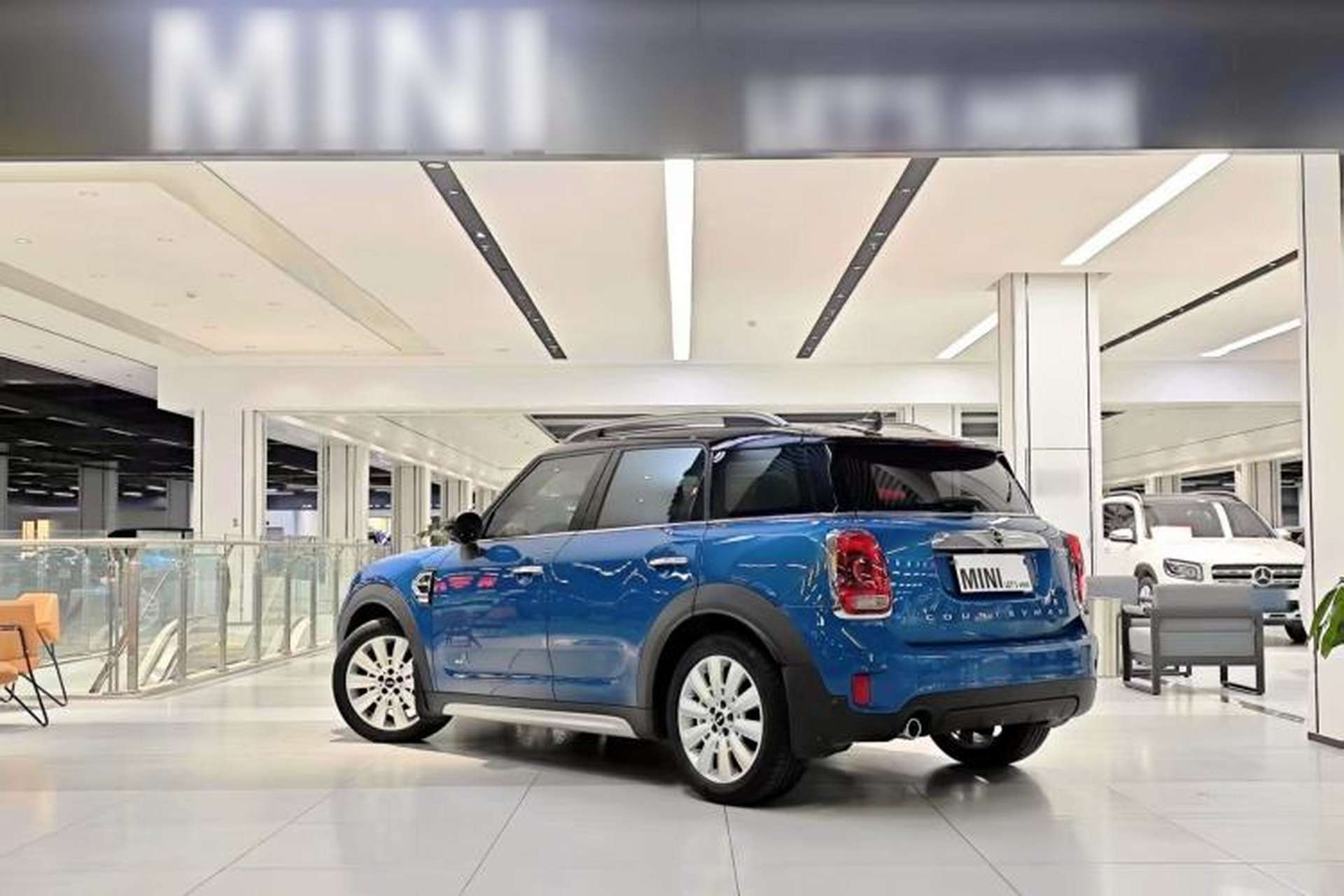 Used MINI Countryman 2017 1.5T COOPER ALL4 Traveler Exterior 5