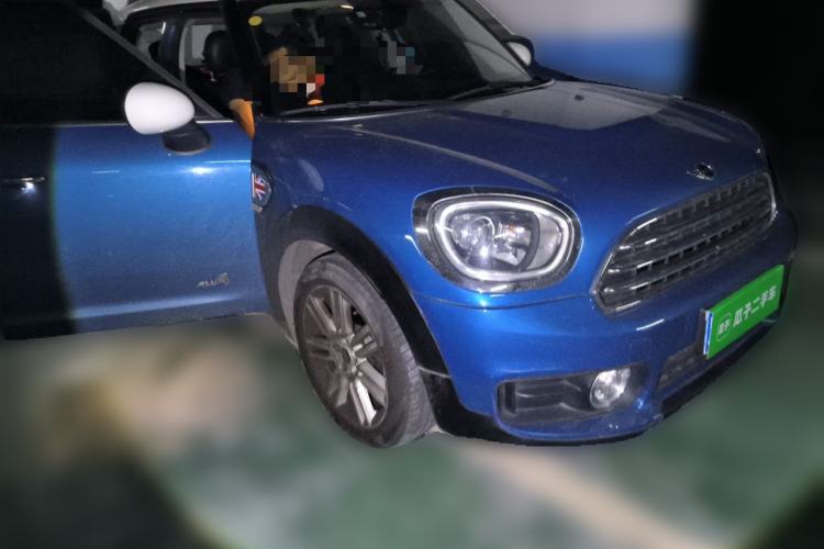 Used MINI Countryman 2017 1.5T COOPER ALL4 Traveler Front Right 45 Deg