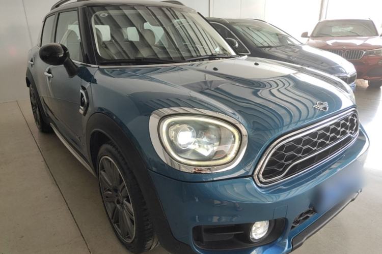 Used MINI Countryman 2017 2.0T COOPER S ALL4 Traveler Front Right 45 Deg