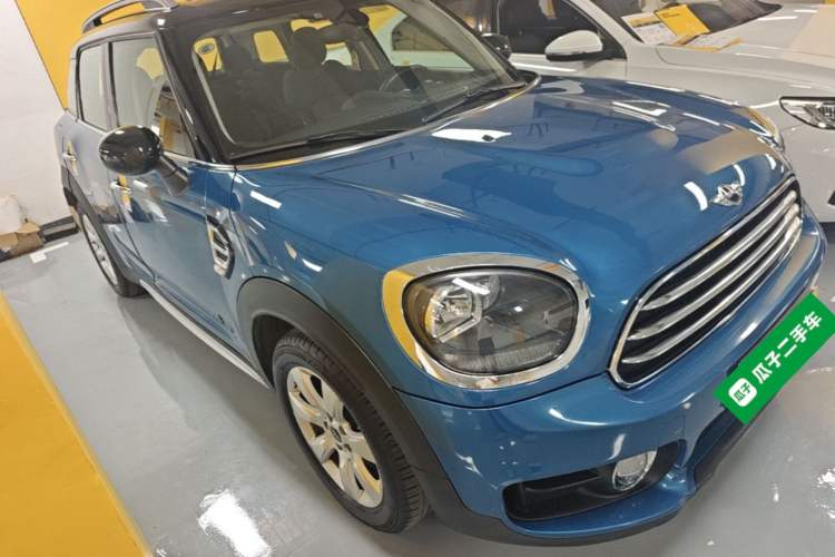 Used MINI Countryman 2017 1.5T COOPER ALL4 Front Right 45 Deg