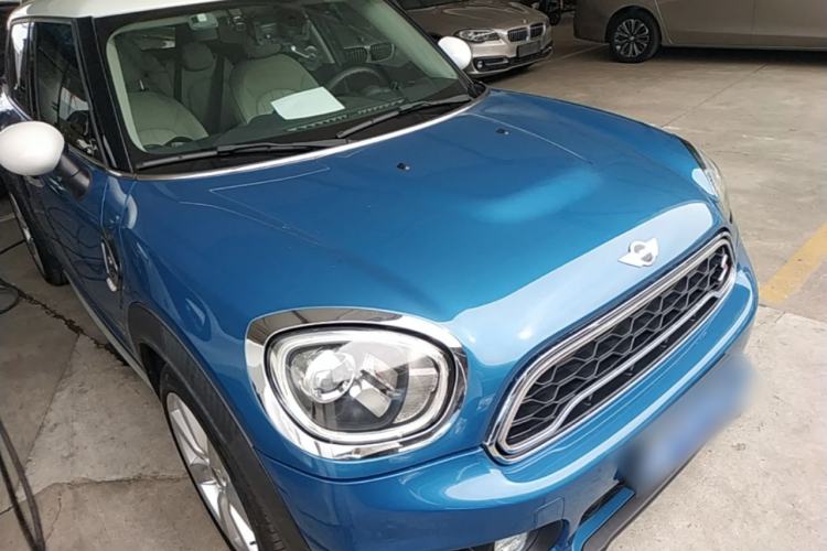 Used MINI Countryman 2017 2.0T COOPER S ALL4 Traveler Front Right 45 Deg