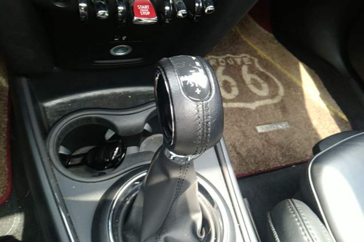 Used MINI Countryman 2017 2.0T COOPER S ALL4 Gear Lever