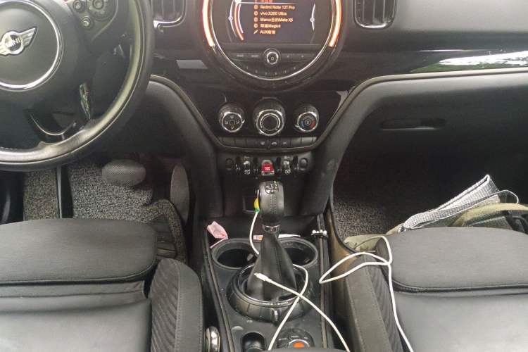Used MINI Countryman 2017 1.5T COOPER ALL4 Gear Lever