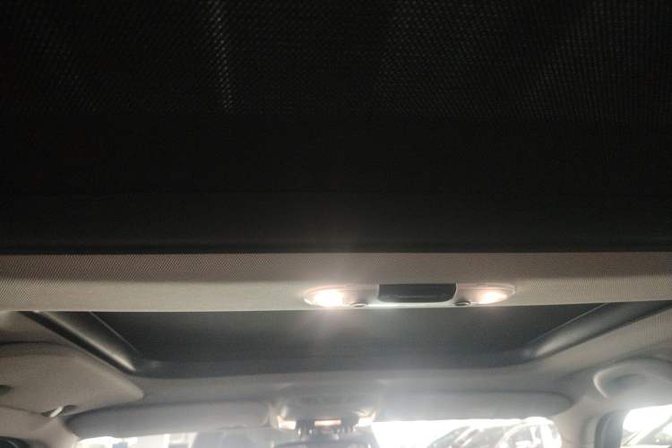 Used MINI Countryman 2017 1.5T COOPER ALL4 Traveler Headliner