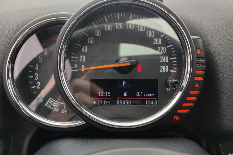 Used MINI Countryman 2017 1.5T COOPER ALL4 Traveler Instrument Cluster