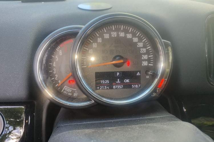 Used MINI Countryman 2017 1.5T COOPER ALL4 Instrument Cluster