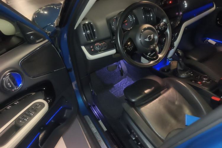 Used MINI Countryman 2017 2.0T COOPER S ALL4 Interior 3