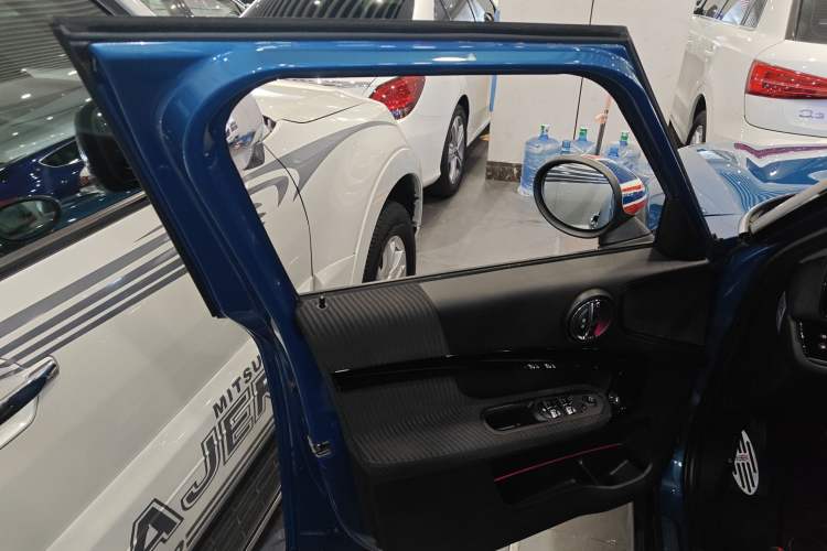 Used MINI Countryman 2017 1.5T COOPER ALL4 Interior 7