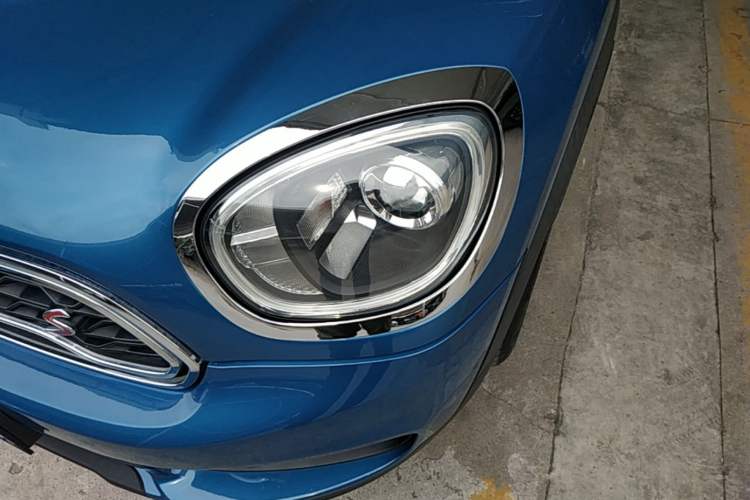 Used MINI Countryman 2017 2.0T COOPER S ALL4 Traveler Left Front Headlight