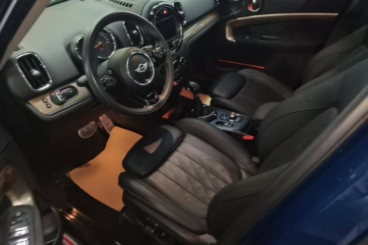 Used MINI Countryman 2017 2.0T COOPER S ALL4 Traveler Left Front Seat