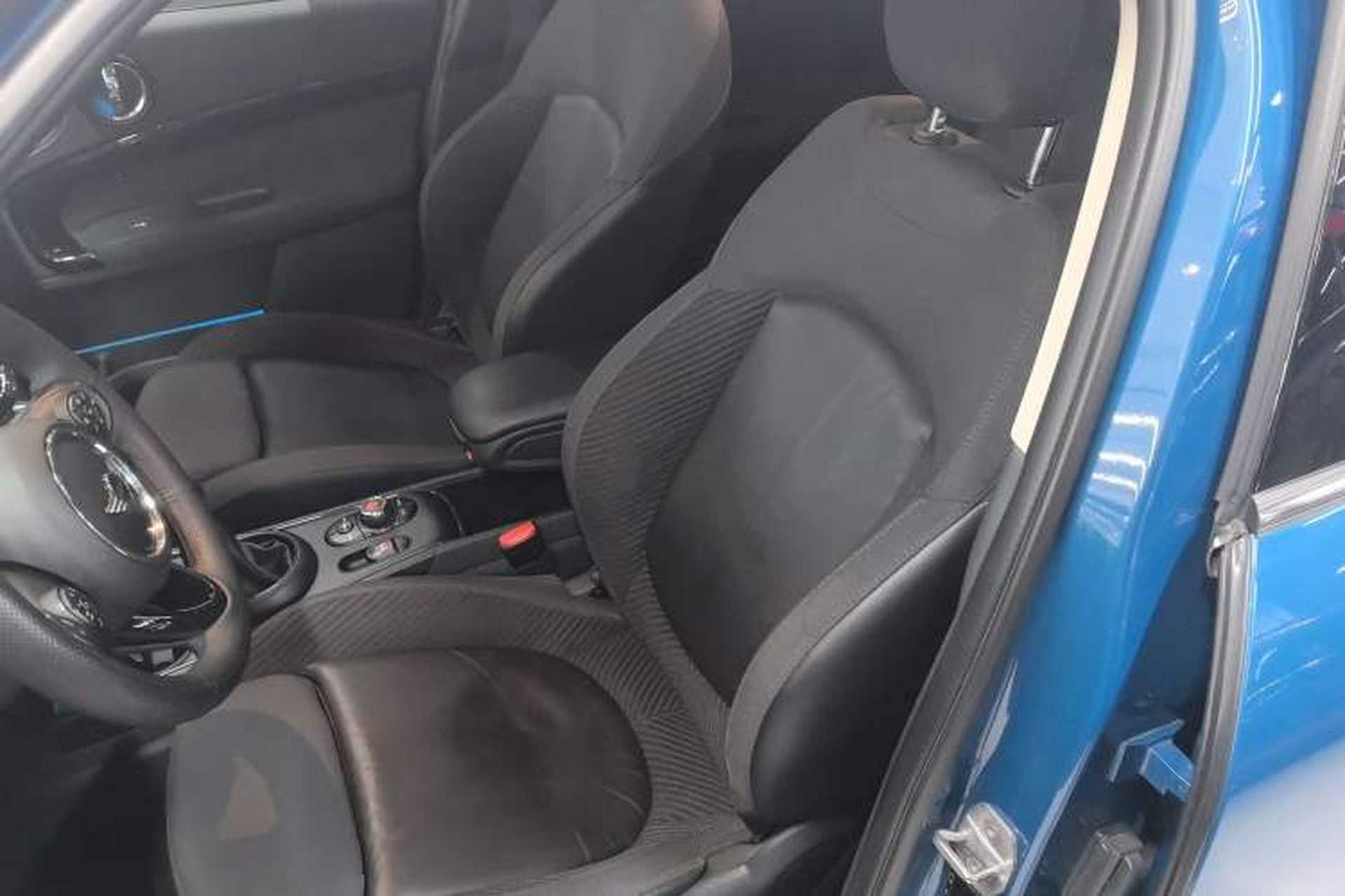 Used MINI Countryman 2017 1.5T COOPER ALL4 Traveler Left Front Seat