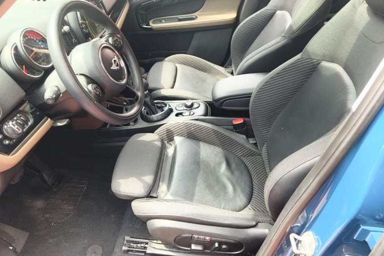 Used MINI Countryman 2017 1.5T COOPER ALL4 Left Front Seat